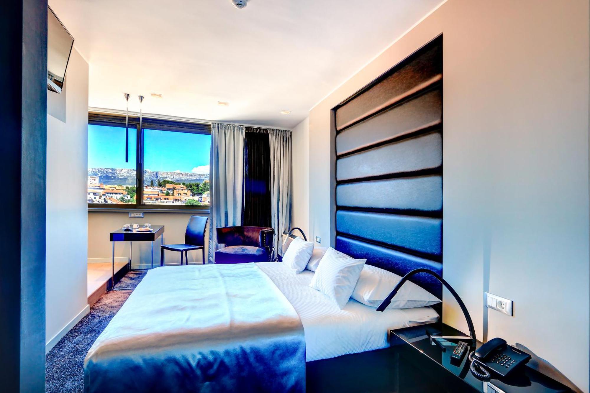 The View Luxury Rooms Split Pokoj fotografie